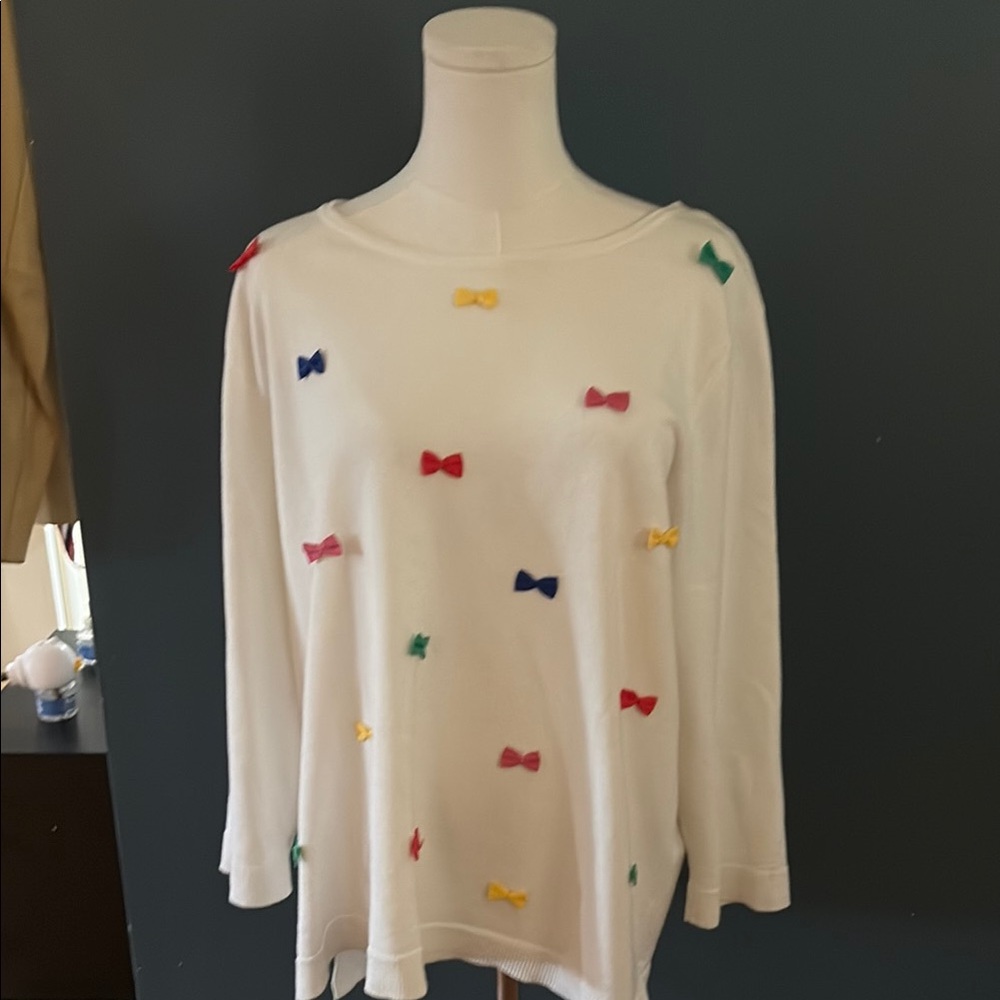 United States Sweaters White knit with bows, feminine, flattering, fairy, light! - Picture 2 of 6